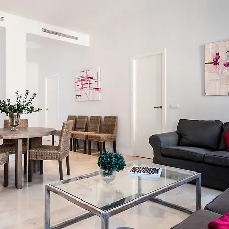 Sevilla Luxury Rentals - Alcazar Exterior photo