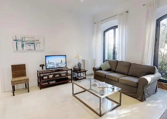 Sevilla Luxury Rentals - Alcazar